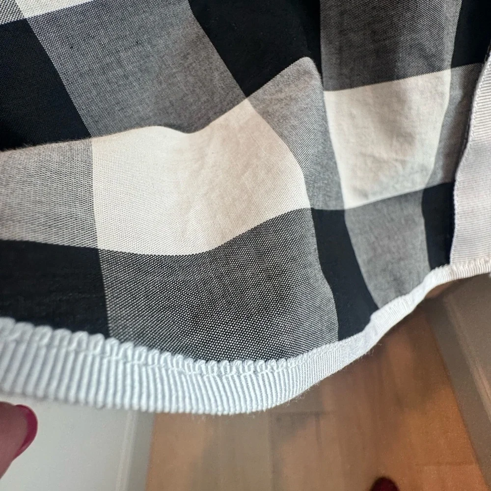 Black & White Buffalo Check Button-Front Blouse - Picture 5 of 9